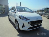 Usata Hyundai i10 66 CV (48 kW) 2023 Bianco Utilitaria