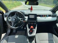 Usata Renault Clio V Techno 100 CV (73 kW) 2023 Nero Utilitaria