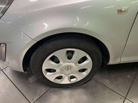 Usata Opel Corsa 75 CV (55 kW) 2013 Argento Utilitaria