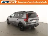 Usata Dacia Jogger Extreme 141 CV (103 kW) 2023 Grigio Monovolume
