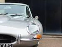 Usata Jaguar E-Type 269 CV (197 kW) 1965 Argento Coupé