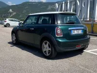 Usata Mini Cooper D 110 CV (80 kW) 2009 Verde Utilitaria
