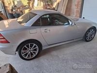 Usata Mercedes SLK200 163 CV (119 kW) 2002 Grigio Cabrio