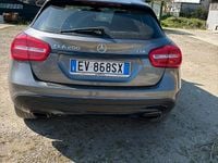 Usata Mercedes GLA200 136 CV (100 kW) 2014 Grigio SUV
