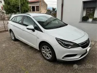 Usata Opel Astra 101 CV (74 kW) 2016 Bianco Station wagon