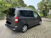 Usata Ford Tourneo Courier 101 CV (74 kW) 2018 Monovolume