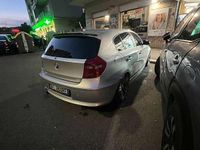 Usata BMW 118 143 CV (105 kW) 2008 Argento Utilitaria