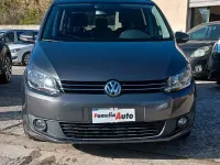 Begagnad VW Touran Comfortline 105 HK (77 kW) 2014 Grå Minibuss