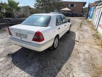 Usata Mercedes C200 192 CV (141 kW) 1997 Bianco Berlina