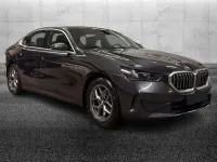 Usata BMW 520 197 CV (144 kW) 2024 Grigio Berlina