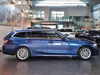 Usata BMW 316 Efficient Dynamics 122 CV (89 kW) 2023 Blu/azzurro Station wagon