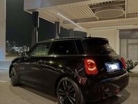 Usata Mini ONE 102 CV (75 kW) 2019 Utilitaria