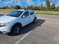 Usata Dacia Sandero Stepway 90 CV (66 kW) 2017 Bianco Berlina