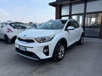 Usata Kia Stonic Style 101 CV (74 kW) 2018 Bianco SUV