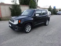 Usata Jeep Renegade Limited 140 CV (102 kW) 2015 Nero SUV