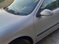 Usata Seat Toledo 110 CV (80 kW) 2002 Grigio Berlina