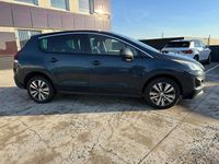 Usata Peugeot 5008 109 CV (80 kW) 2015 Nero Monovolume