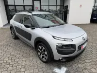 Usado Citroën C4 Shine 99 HP (72 kW) 2017 Cinzento SUV