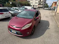 Usata Ford Fiesta 92 CV (67 kW) 2010 Rosso Berlina