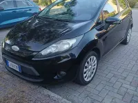 Usata Ford Fiesta 82 CV (60 kW) 2011 Nero Berlina