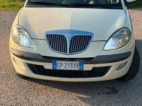 Usata Lancia Ypsilon 75 CV (55 kW) 2005 Utilitaria