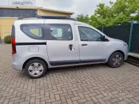 Usata Dacia Dokker 90 CV (66 kW) 2018 Grigio Monovolume