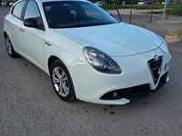 Usata Alfa Romeo Giulietta 120 CV (88 kW) 2012 Bianco Utilitaria