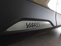 Usata Toyota Yaris Cross 92 CV (67 kW) 2022 Verde / green SUV