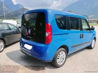 Usata Fiat Doblò Emotion 120 CV (88 kW) 2014 Blu/azzurro Monovolume