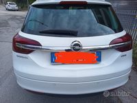 usata Opel Insignia sports tourer sw 5 Porte