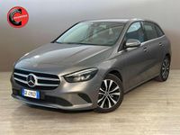 Usata Mercedes B250e Business 160 CV (117 kW) 2022 Grigio Monovolume