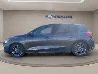 Usata Ford Focus ST-Line 125 CV (91 kW) 2022 Grigio metallizzato Berlina