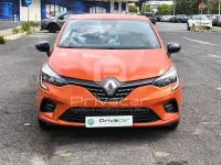 Usata Renault Clio V Techno 101 CV (74 kW) 2023 Arancione Berlina