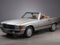 Usata Mercedes 560 230 CV (169 kW) 1987 Argento Cabrio