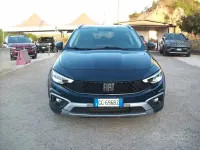 Usata Fiat Tipo Cross 131 CV (96 kW) 2022 Blu Berlina
