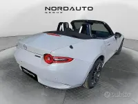 Nuova Mazda MX5 Homura-Line 132 CV (97 kW) 2026 Grigio Cabrio