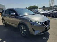 Usata Nissan Qashqai N-Connecta 140 CV (102 kW) 2023 Grigio SUV