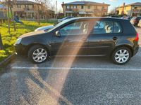 Usata VW Golf V 115 CV (84 kW) 2005 Nero Utilitaria