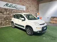 Usata Fiat Panda 4x4 S 75 CV (55 kW) 2013 Bianco Utilitaria