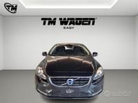 Usata Volvo V40 114 CV (83 kW) 2014 Blu Berlina