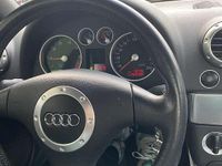 Usata Audi TT Roadster 179 CV (131 kW) 2001 Argento Cabrio