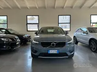 Usata Volvo XC40 Inscription 150 CV (110 kW) 2020 Blu SUV
