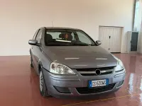 Usata Opel Corsa 80 CV (58 kW) 2005 Utilitaria