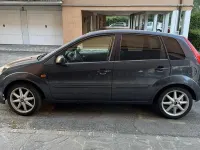 Usata Ford Fiesta 75 CV (55 kW) 2007 Nero Utilitaria