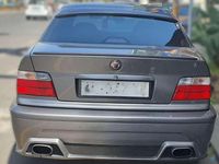 Usata BMW 325 Performance 143 CV (105 kW) 1997 Grigio Berlina