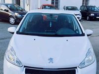 usata Peugeot 208 1.4 HDi 68 CV 5 porte Access