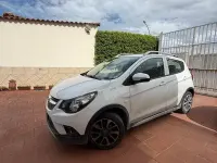 Usata Opel Karl Rocks 73 CV (53 kW) 2018 Bianco Utilitaria
