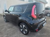 Usata Kia Soul 128 CV (94 kW) 2015 Nero SUV