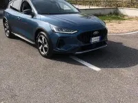Usata Ford Focus Active 125 CV (91 kW) 2022 Blu Berlina