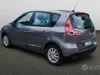 Usata Renault Scenic E-Tech 110 CV (80 kW) 2011 Grigio Monovolume